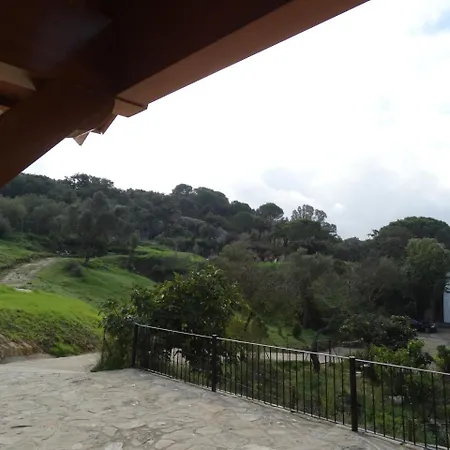 Apartment Alojamiento Rural El Lario Alcala de los Gazules